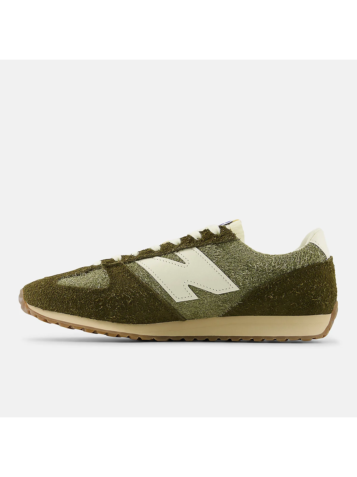 Кроссовки New Balance 471 серо-бежевые, кремовая подошва крупным планом