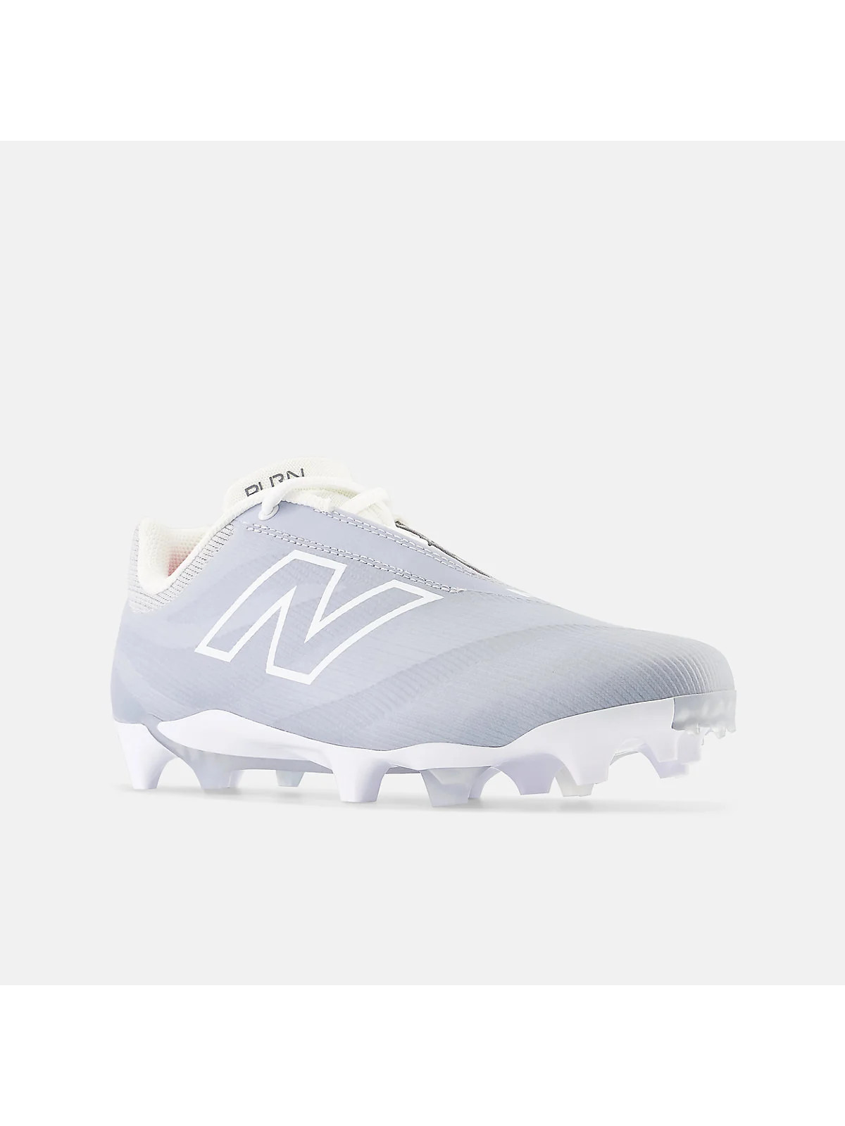 Чёрные кроссовки New Balance BurnX4, вид спереди в паре