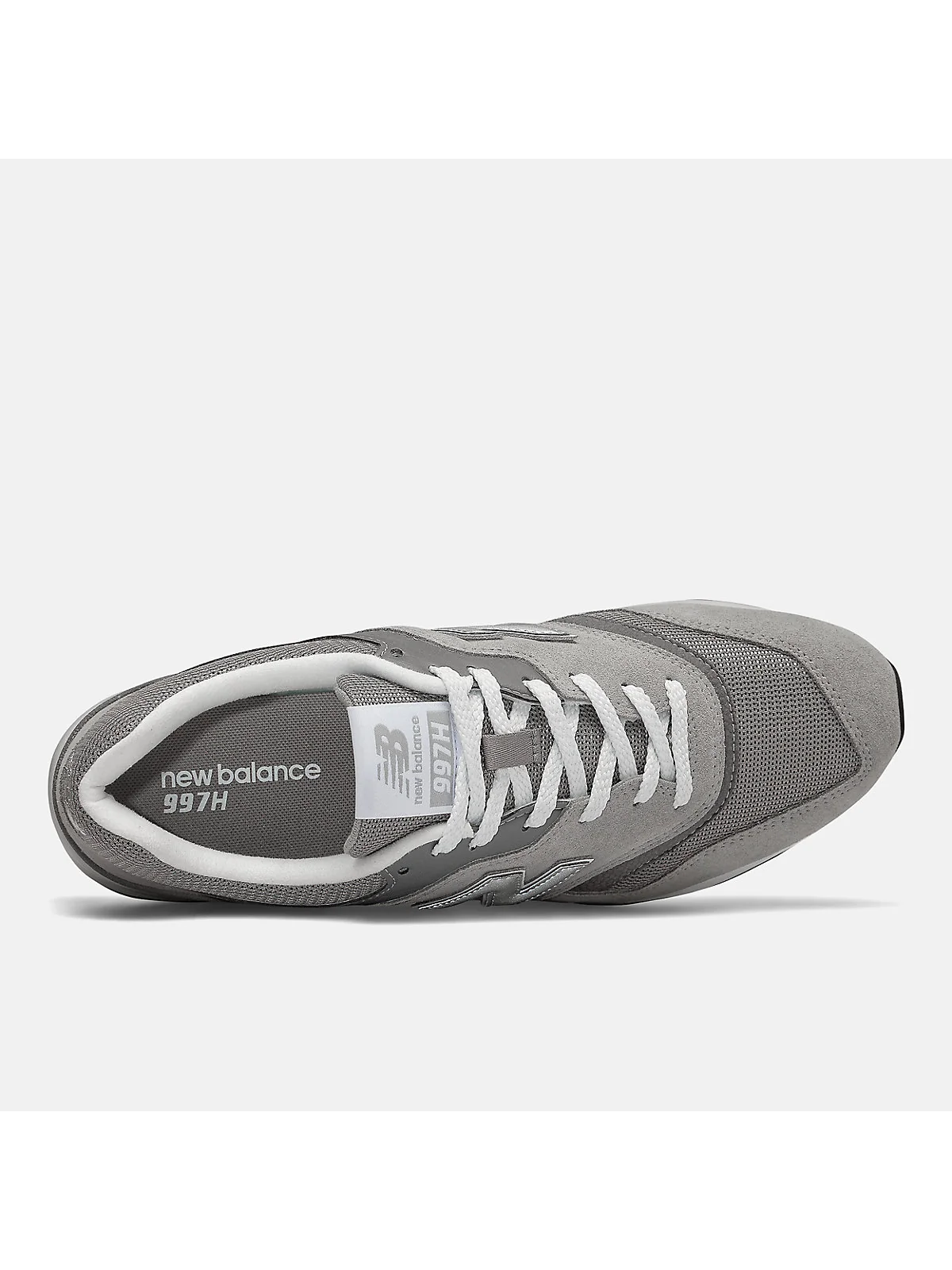 Подошва и боковая панель кроссовок New Balance 997H, вид снизу.