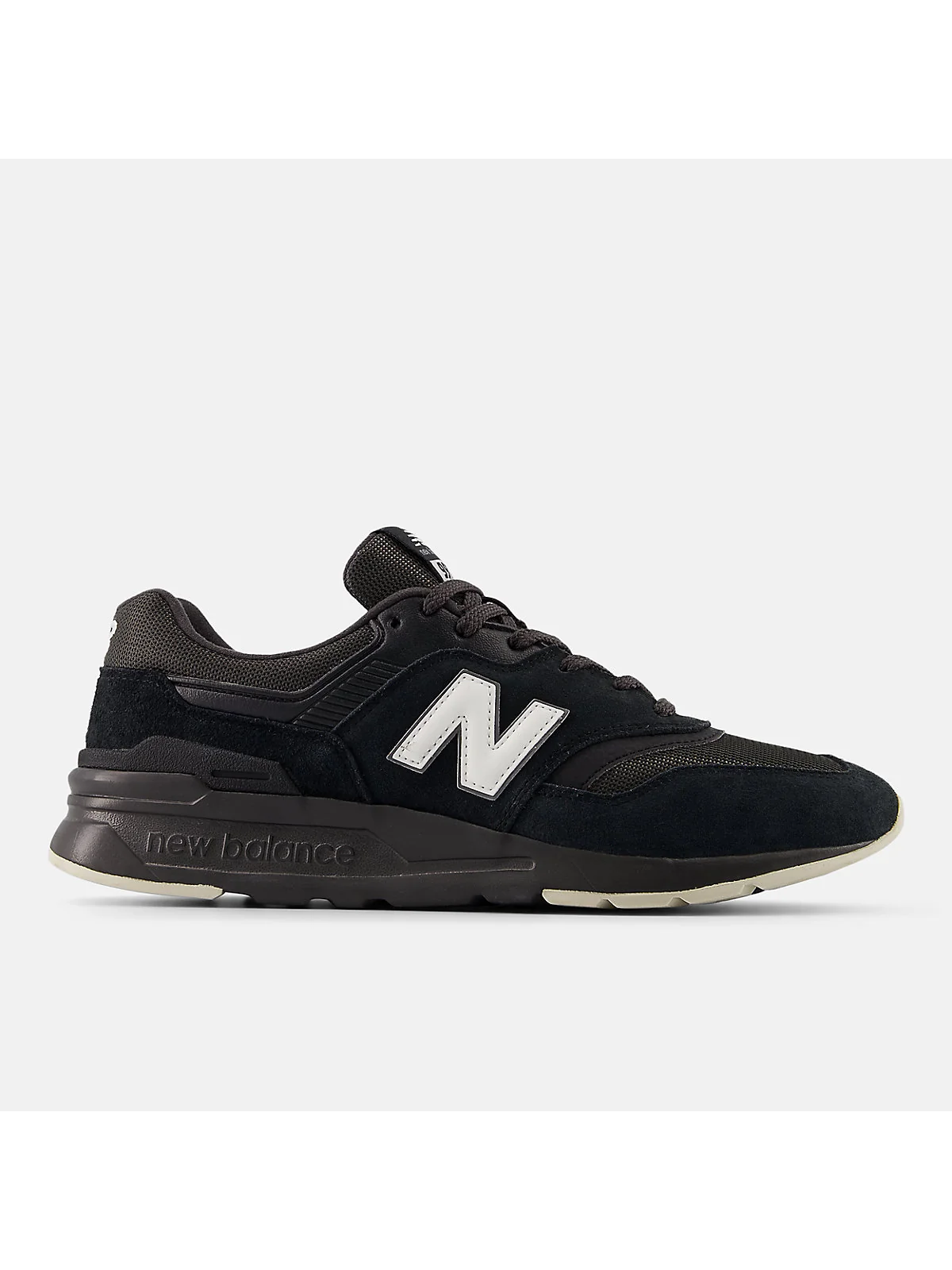 Чёрно-белые кроссовки New Balance 997H, вид сбоку