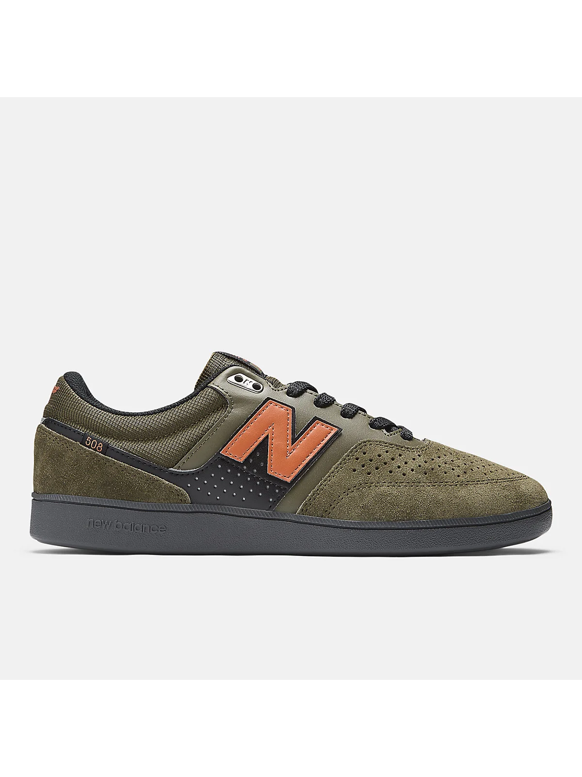Бежево-чёрные кроссовки New Balance Numeric Brandon Westgate 508, вид сбоку.