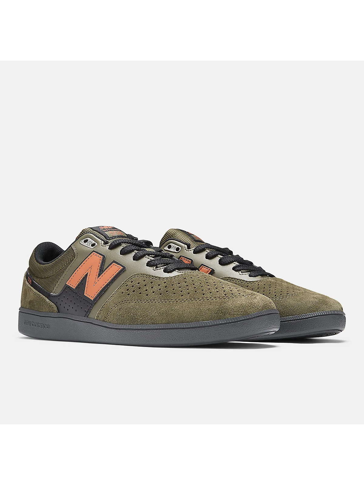 Пара кроссовок New Balance Numeric 508, фронтальный вид.
