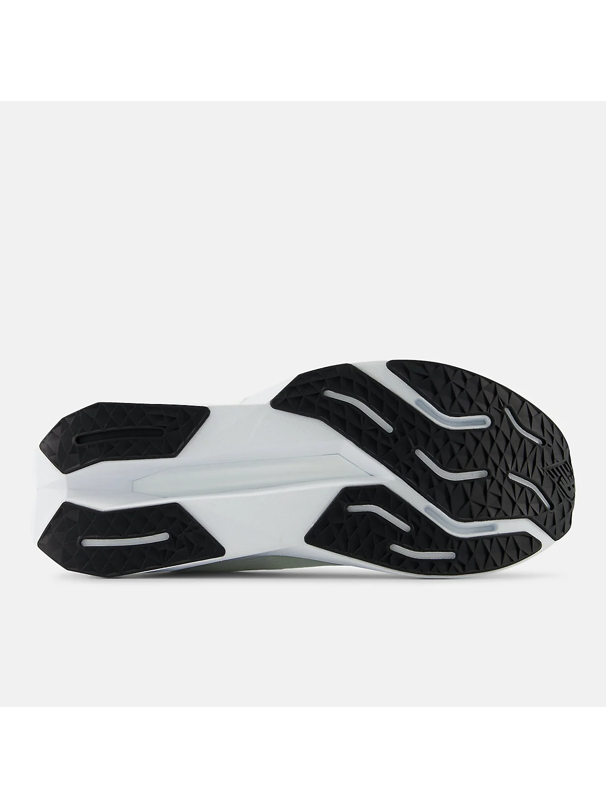 Кроссовки New Balance FuelCell Propel v5 — 6