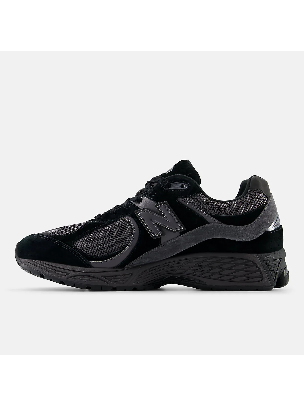 Кроссовки New Balance 2002R черные с эффектом магнит — 3