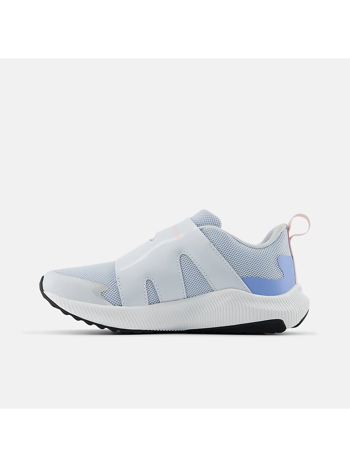 Система затяжки BOA и структура сетки в New Balance DynaSoft Reveal v4.