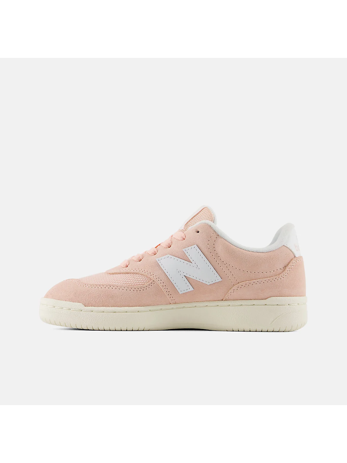 Подошва розовых детских кроссовок New Balance B80 кремового цвета