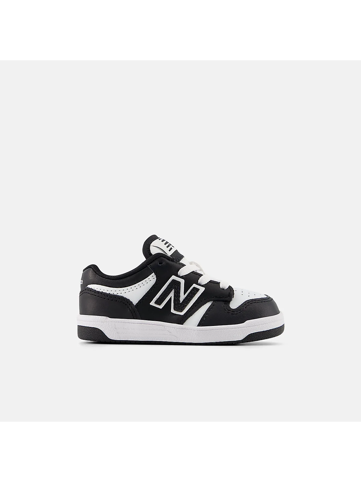 Детские кроссовки New Balance B480 песочные с белым логотипом, вид сбоку