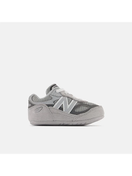 Детские кроссовки New Balance FuelCell 990v6 Crib Bungee