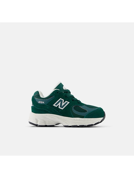 New Balance 2002 на шнурках