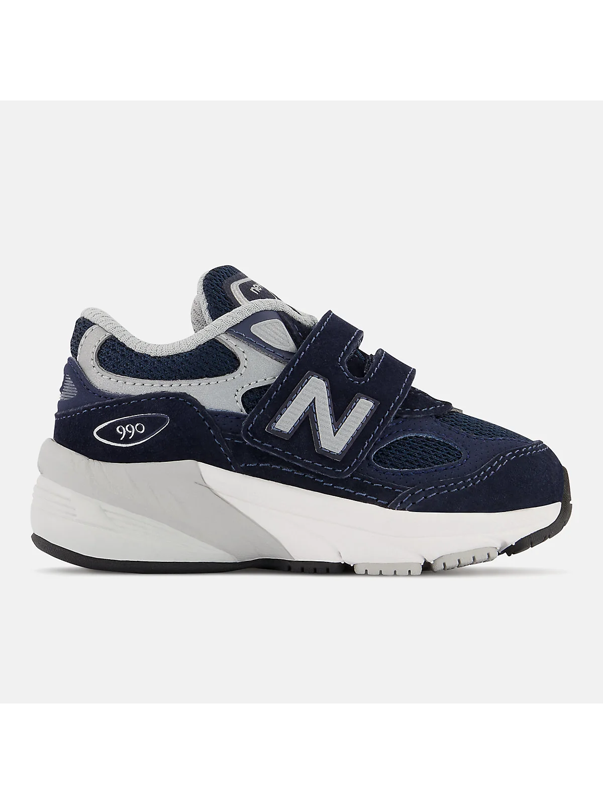 Детские кроссовки New Balance FuelCell 990v6 тёмно-синие, вид спереди