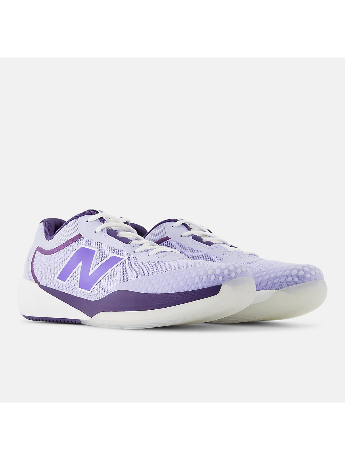 Кроссовки New Balance FuelCell 996v6 сине-фиолетовые, вид в три четверти