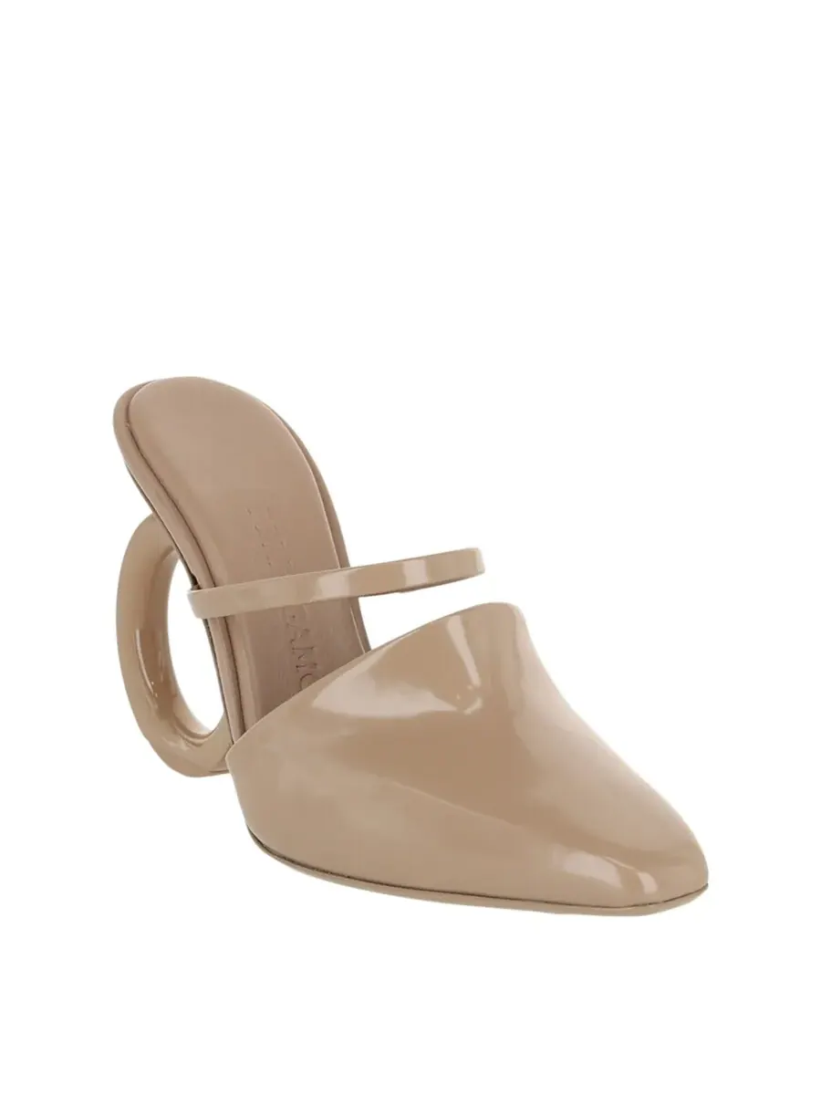 Туфли-слиперы на каблуке Ferragamo Adara Gancini — изображение 2 из 4, кость
