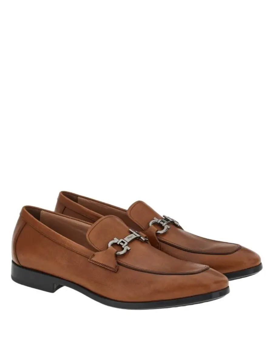 Мокасины Ferragamo Riley Gancini с орнаментом — изображение 2 из 3, коричневый