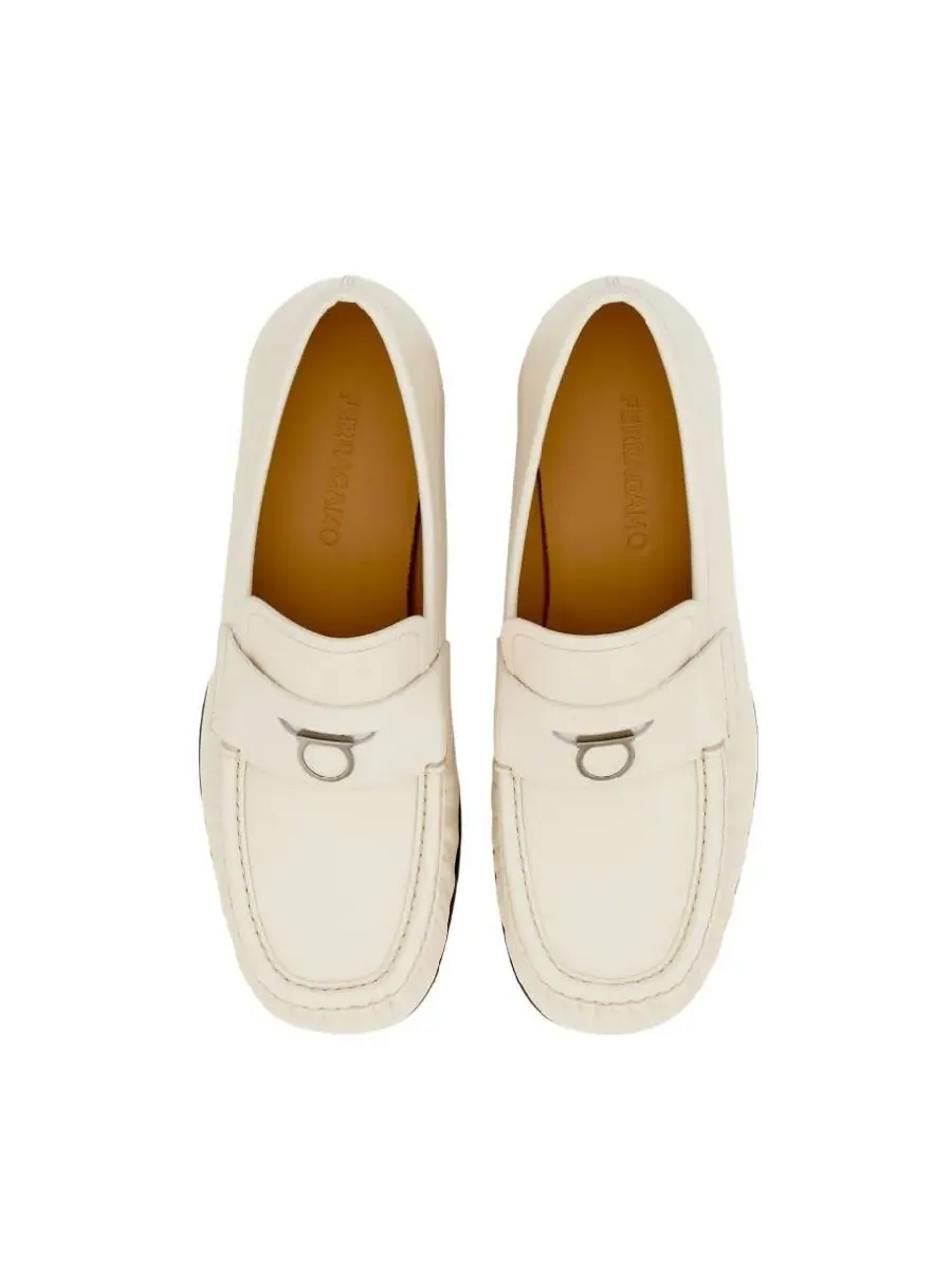 Кожаные лоферы Ferragamo Slip-On — изображение 2 из 4, белый