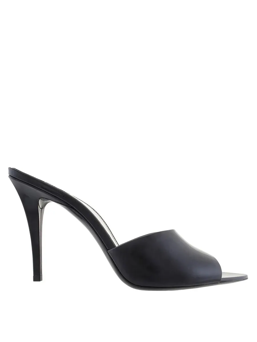 Лаковые сандалии-слиперы Saint Laurent Romy