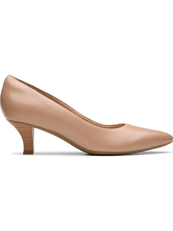 Туфли-лодочки женские Clarks Kepley Vine — изображение 2 из 8, бежевый