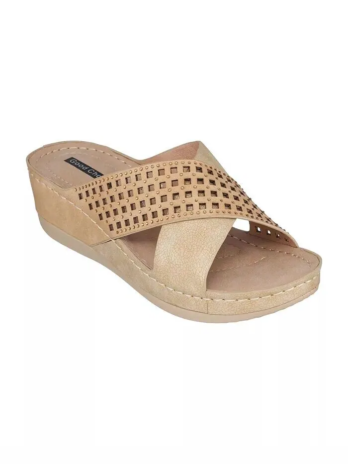 Женские босоножки Isabella на танкетке GC Shoes — золотистый