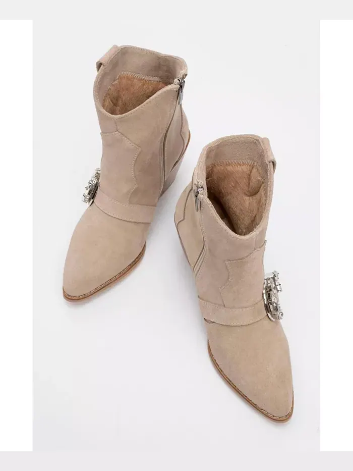 Любые кожаные ботинки с пряжкой (женские) Forever & Always Shoes — изображение 3 из 3, бежевый/бежевый