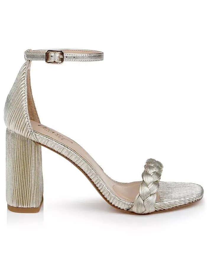 Женские сандалии Shea с круглым носком Jewel Badgley Mischka — изображение 2 из 5, шампань