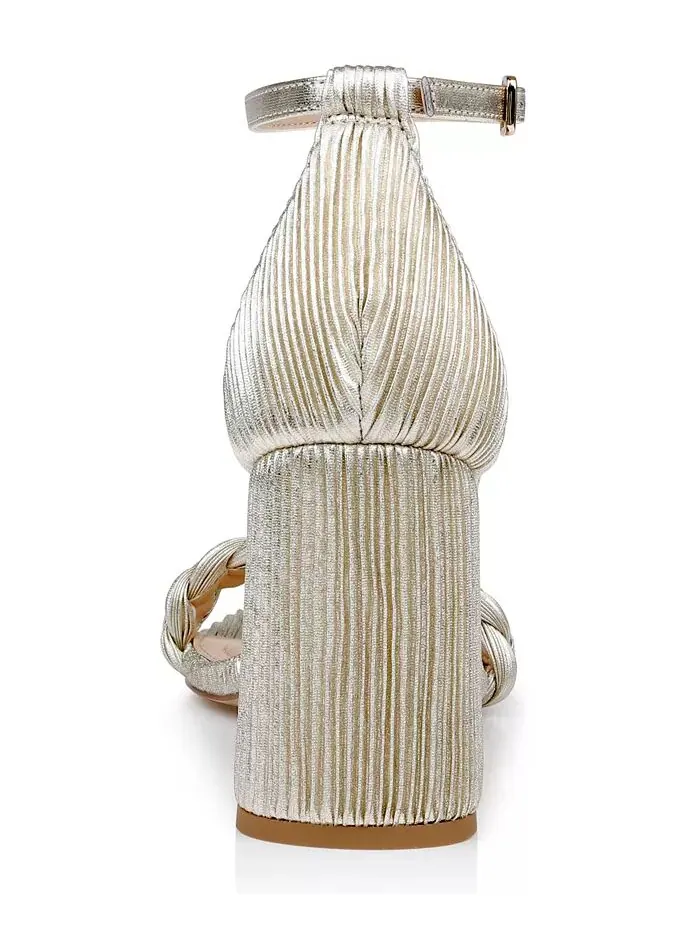 Женские сандалии Shea с круглым носком Jewel Badgley Mischka — изображение 3 из 5, шампань