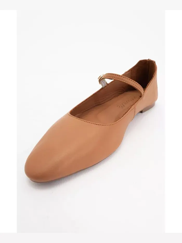 Туфли-лодочки «Мэри Джейн» из кожи Lara Forever & Always Shoes — изображение 4 из 5, коньячный коричневый