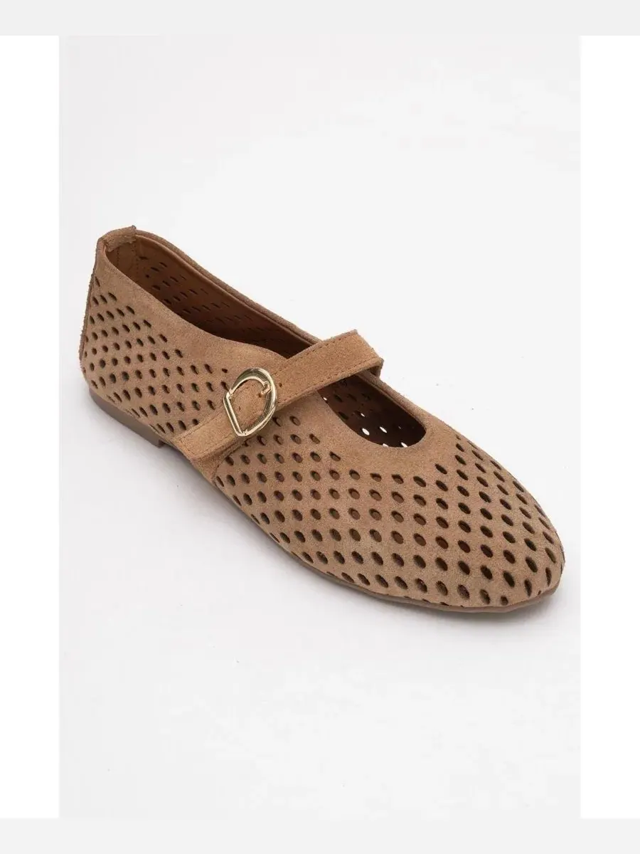 Женские кожаные балетки Arian Forever & Always Shoes — изображение 1 из 6, коньячный