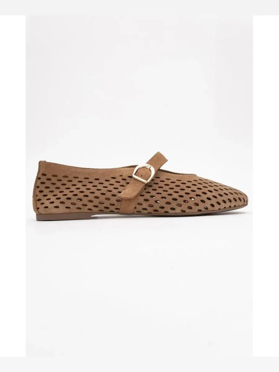 Женские кожаные балетки Arian Forever & Always Shoes — изображение 2 из 6, коньячный