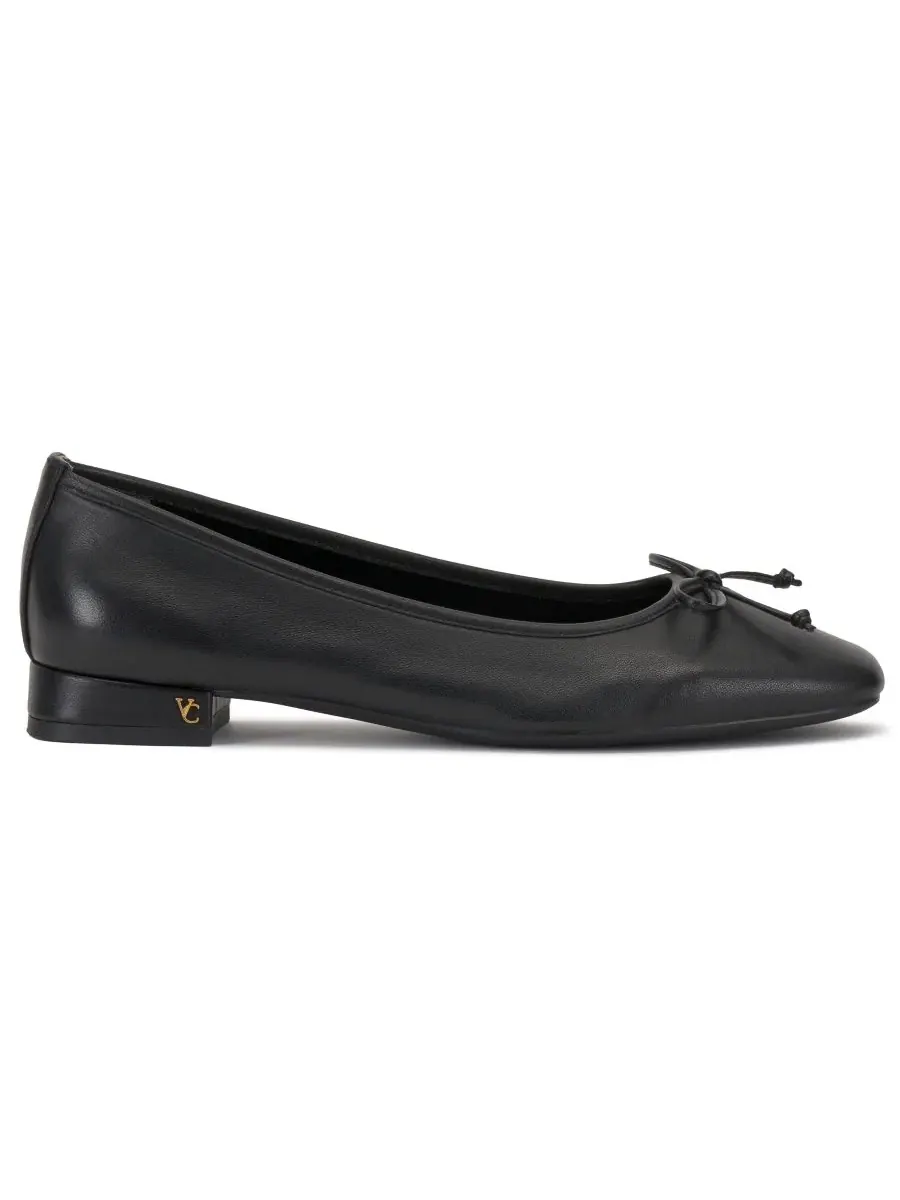 Туфли-лодочки на каблуке-блоке Jenlea Block Heel Ballet Flats Vince Camuto — изображение 2 из 5, черный