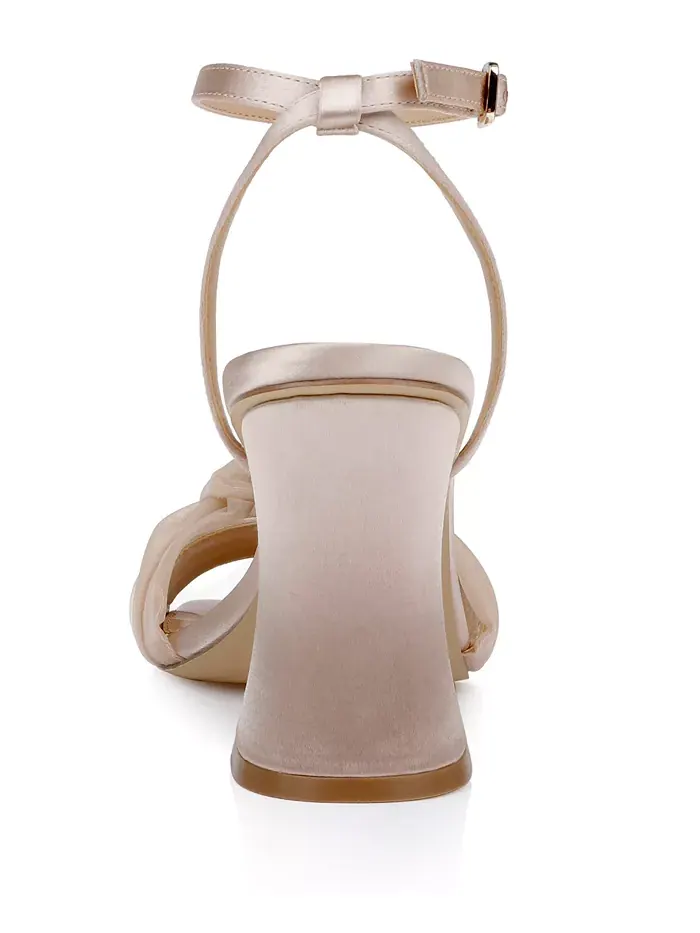 Женские сандалии Fayola Dress Knot Jewel Badgley Mischka — изображение 3 из 5, бежевый