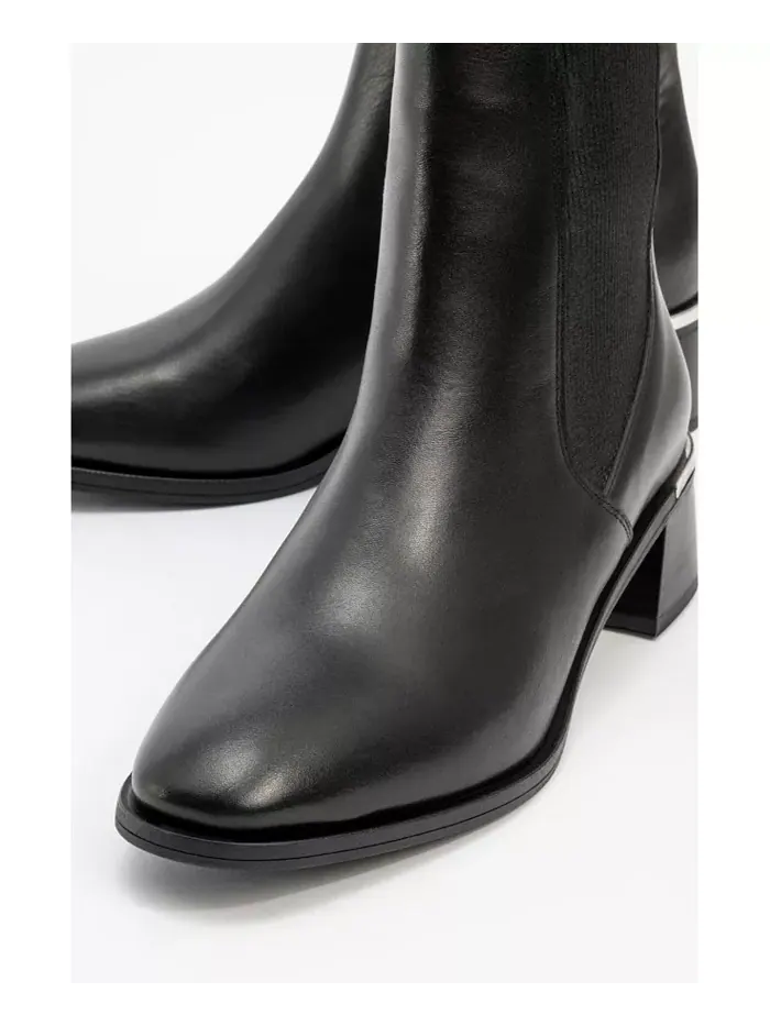Ботинки челси Neiva Leather (женские) Forever & Always Shoes — изображение 3 из 3, черный