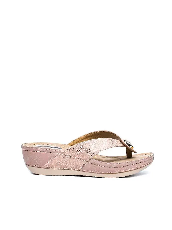 Женские сандалии Dafni Comfort Wedge на платформе с ремешком между пальцев GC Shoes — изображение 2 из 3, пудровый розовый