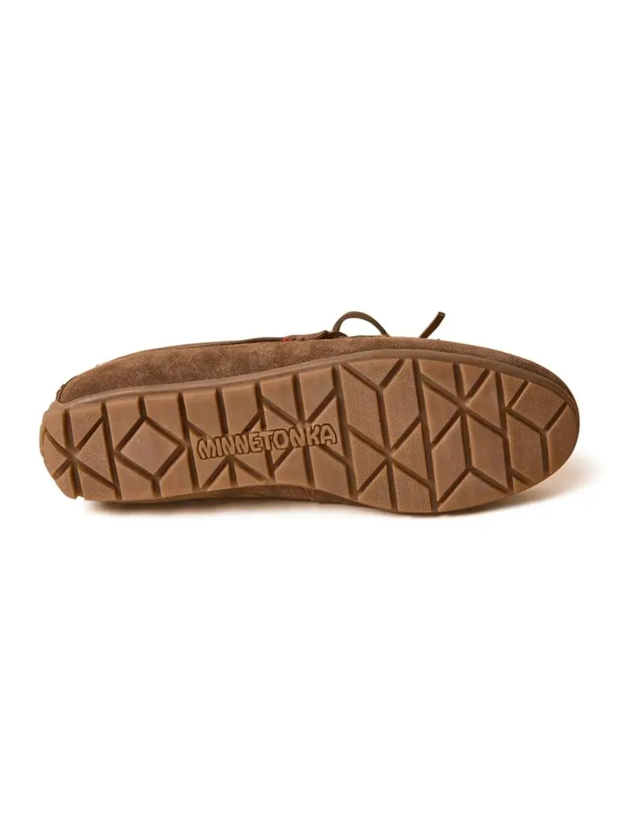 Minnetonka Мужские замшевые лоферы-мокасины — изображение 7 из 7, коричневый