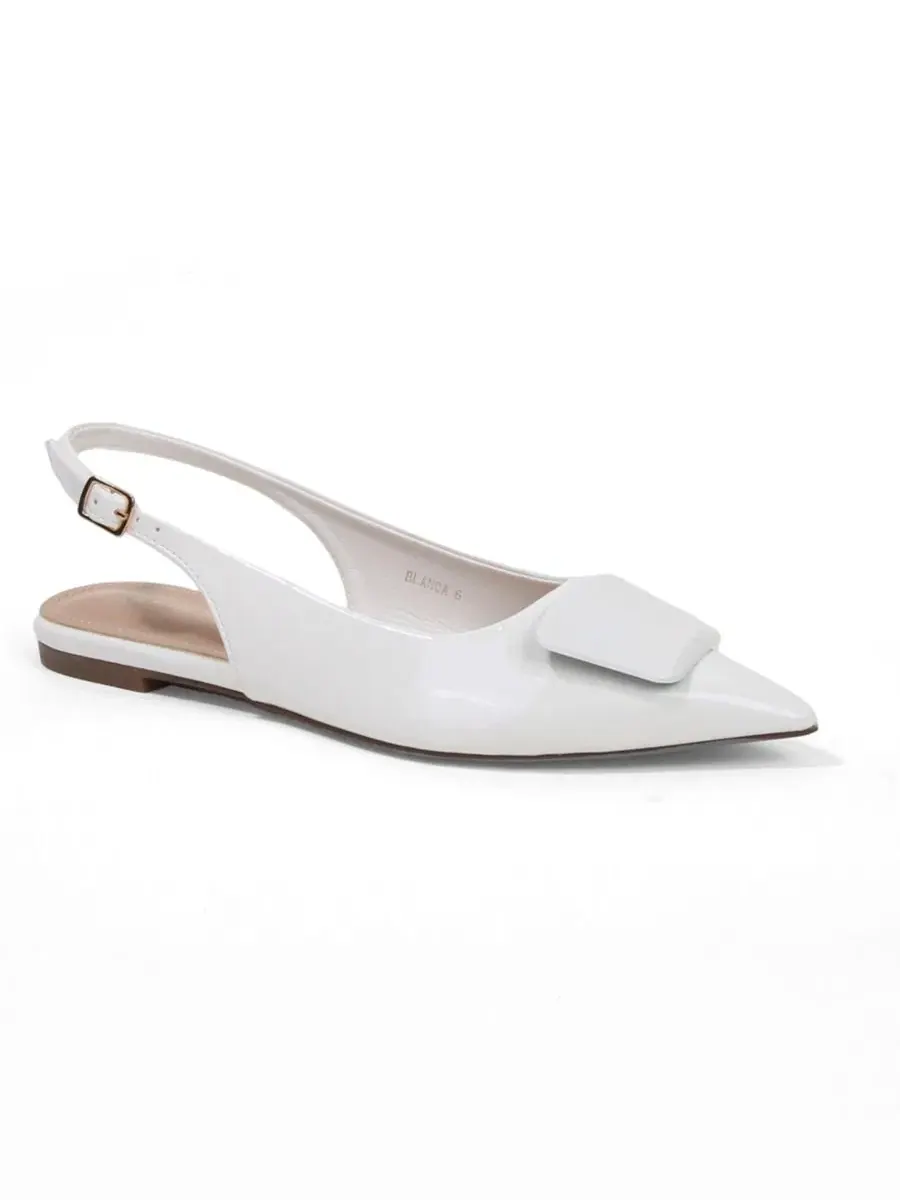 Туфли-лодочки Blanca Patent Slingback Flats с геометричным акцентом BERNESS — изображение 1 из 5, белый
