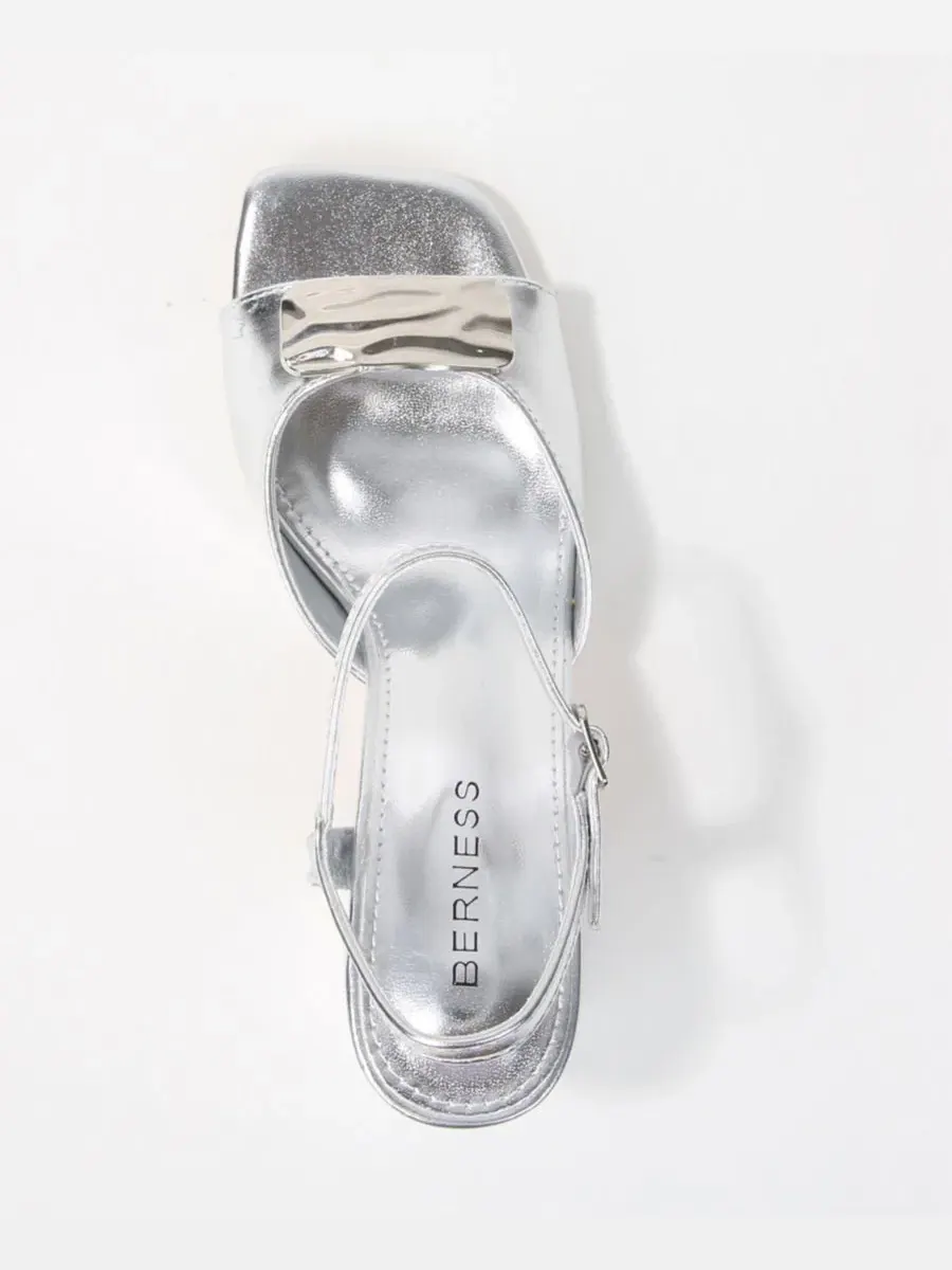 Босоножки на устойчивом каблуке Kade Nugget Accent Block Heel BERNESS — изображение 4 из 7, серебряный