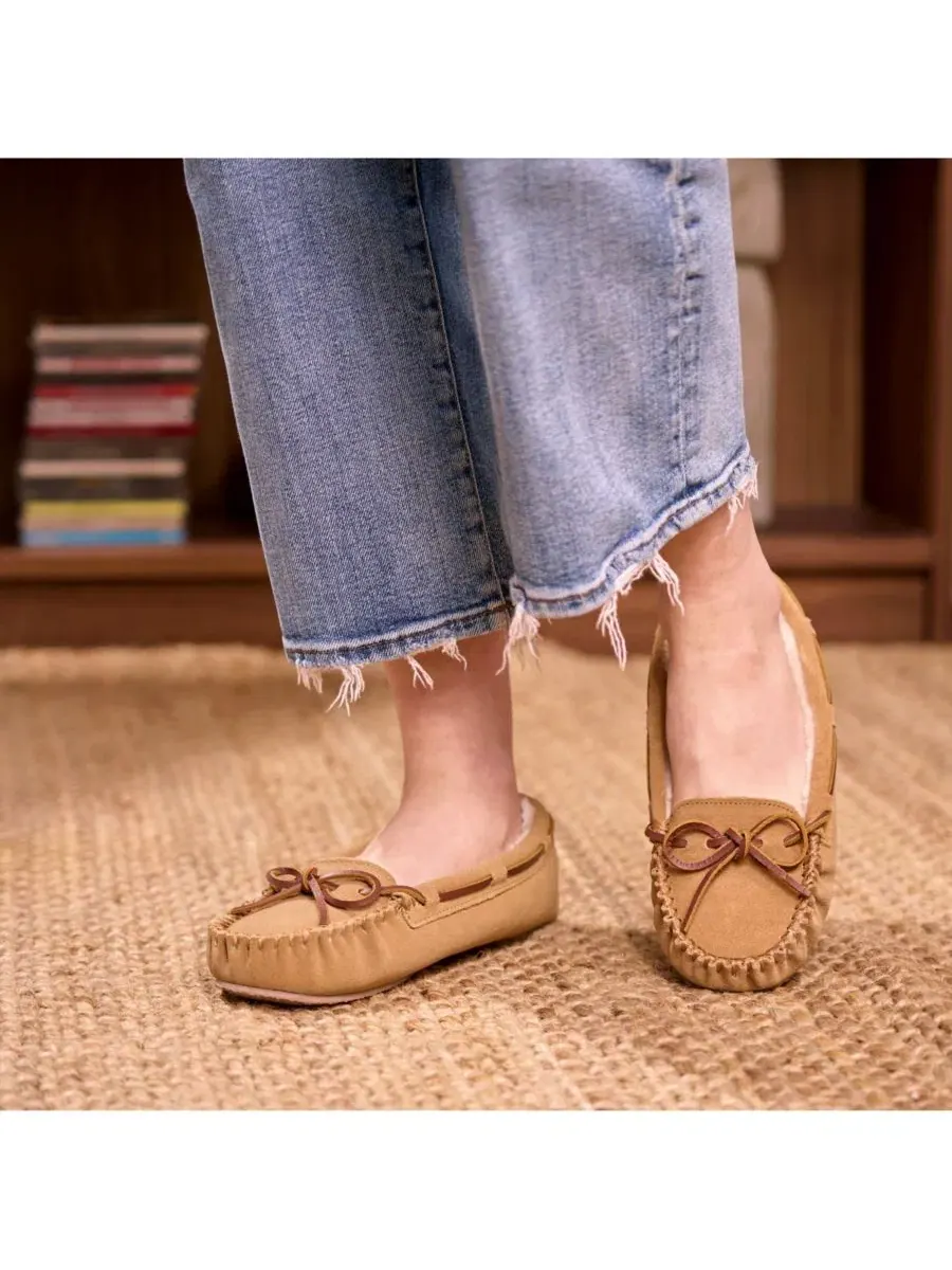 Женские тапочки Cally Minnetonka, корица — изображение 2 из 6