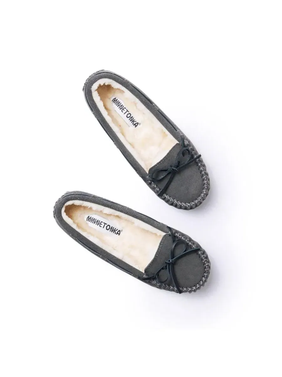 Женские тапочки Cally Minnetonka — изображение 2 из 5, серый