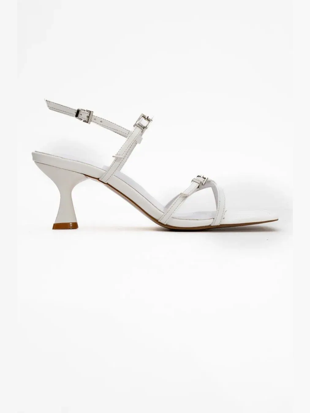 Босоножки на каблуке с ремешками Nebel Strappy Stiletto Prologue Shoes — изображение 2 из 9, белый
