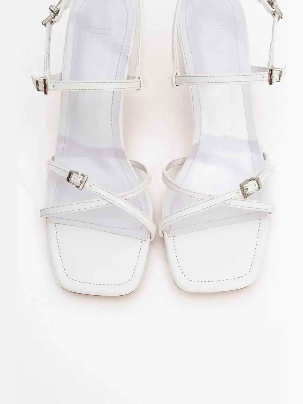 Босоножки на каблуке с ремешками Nebel Strappy Stiletto Prologue Shoes — изображение 7 из 9, белый