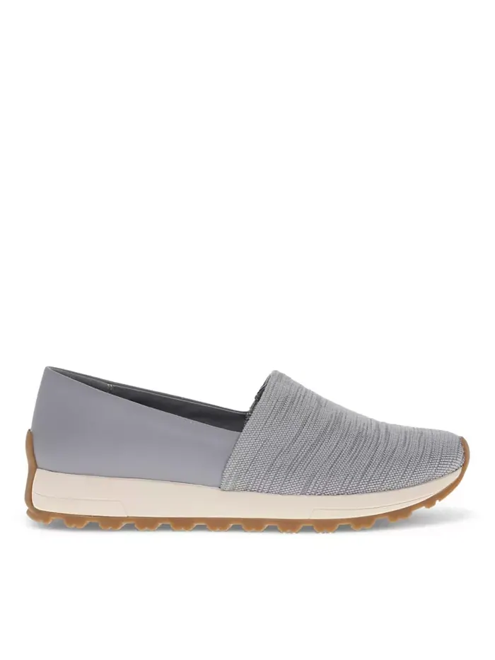 Женские балетки Gennie Slip On Baretraps — изображение 2 из 5, серый мульти