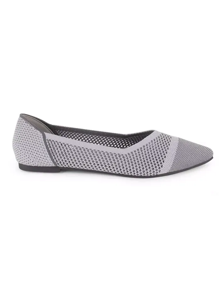 Женские трикотажные туфли Antigua Knit Slip-On Tahari — изображение 3 из 6, серый