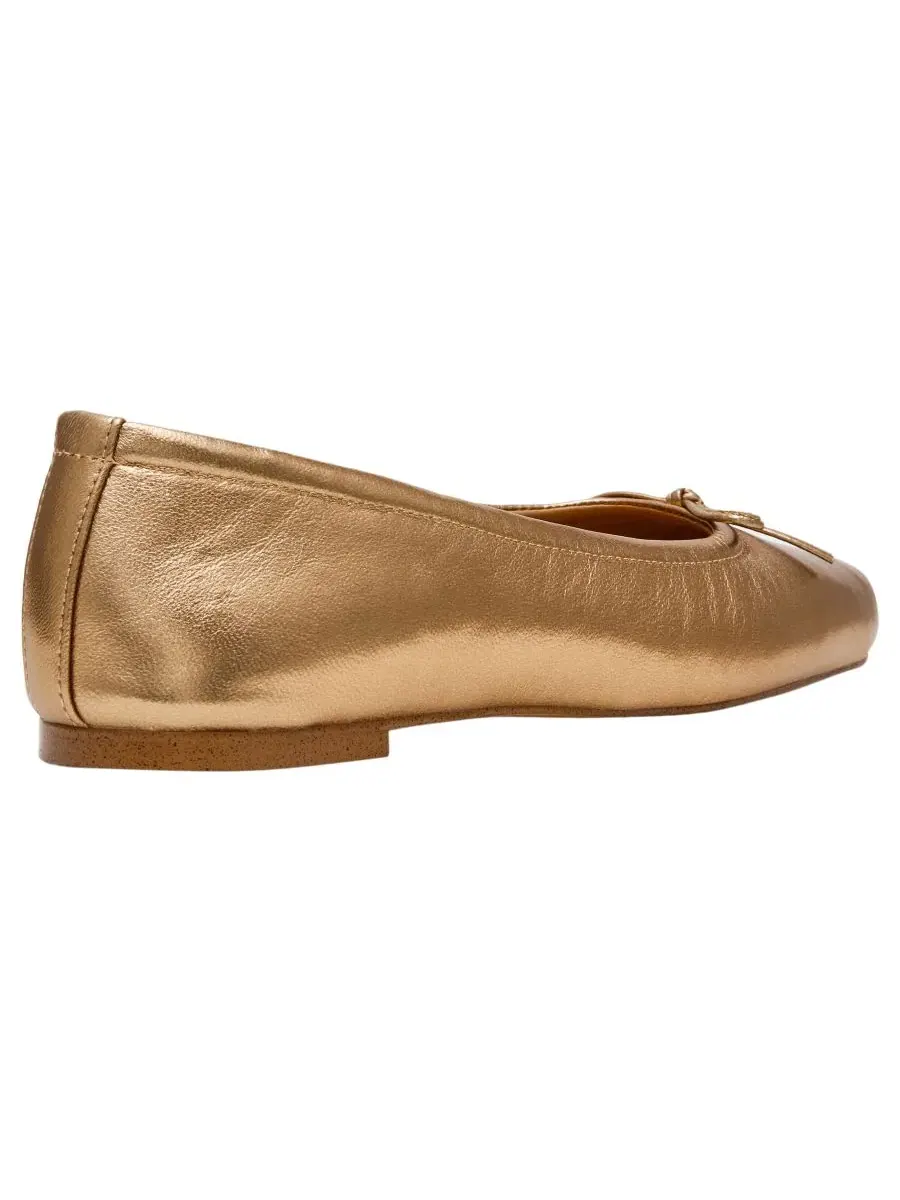 Балетки с квадратным носком Eleve Square Toe Steve Madden — изображение 6 из 7, золотистый