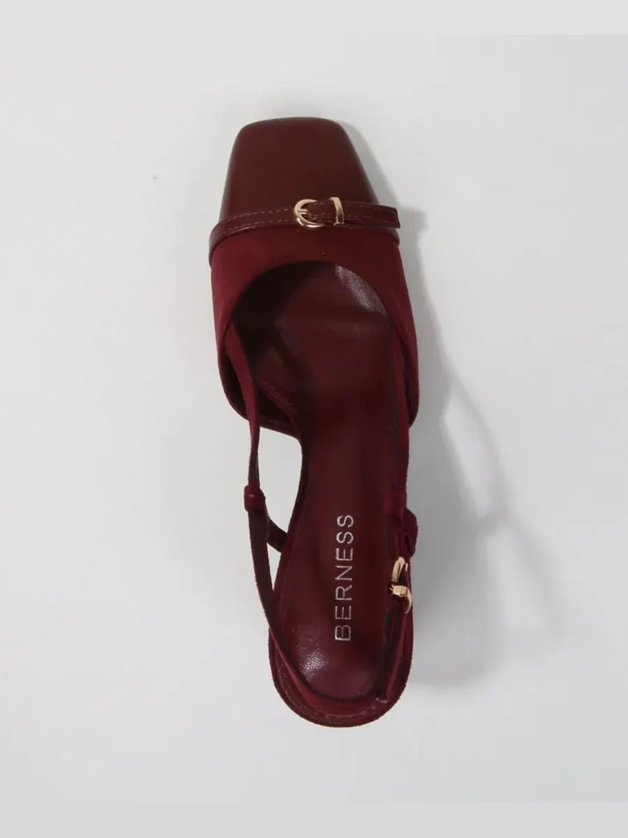 Женские босоножки на каблуке с мыском и пряжкой, модель Geena Toe Cap Slingback with Buckle Accent — изображение 4 из 5