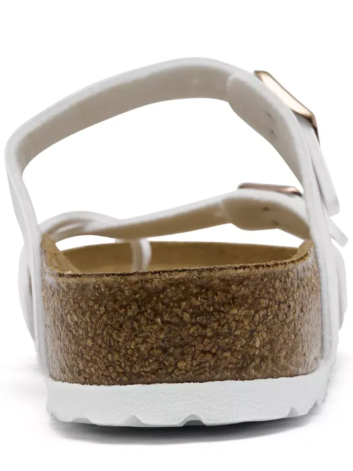 Женские повседневные сандалии Mayari Birko-Flor от Finish Line Birkenstock — изображение 4 из 6, белый