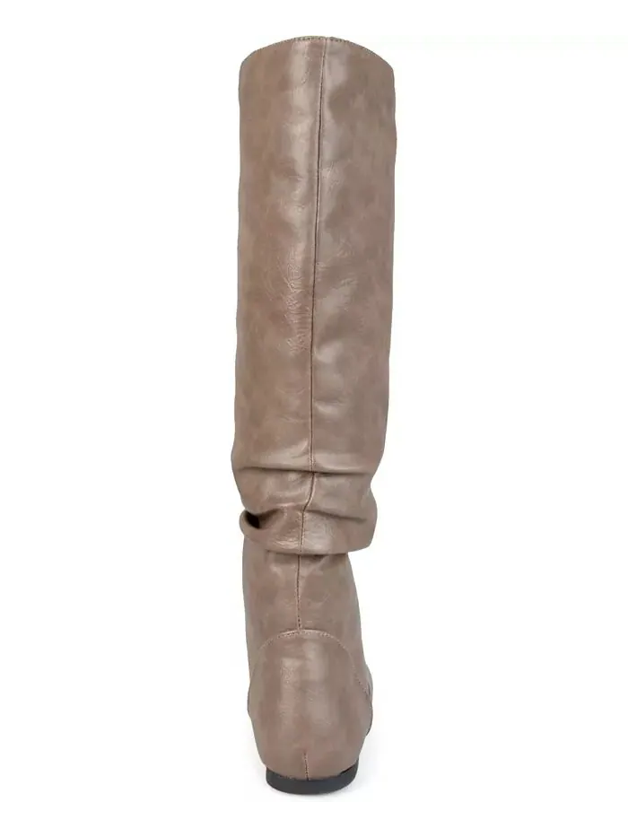 Женские сапоги Jayne Extra Wide Calf Slochy выше колена Journee Collection — изображение 9 из 10, коричневый
