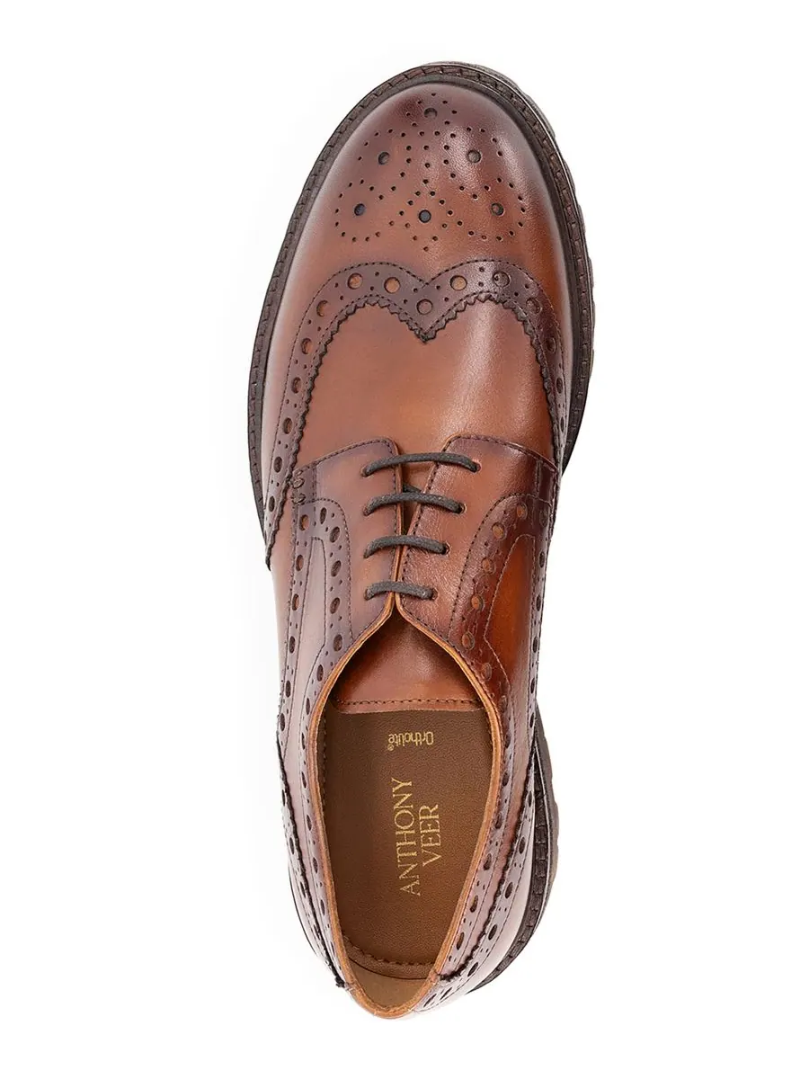 Мужские туфли Prescott Wingtip Derby с круглым носком Anthony Veer — изображение 4 из 5, бежевый