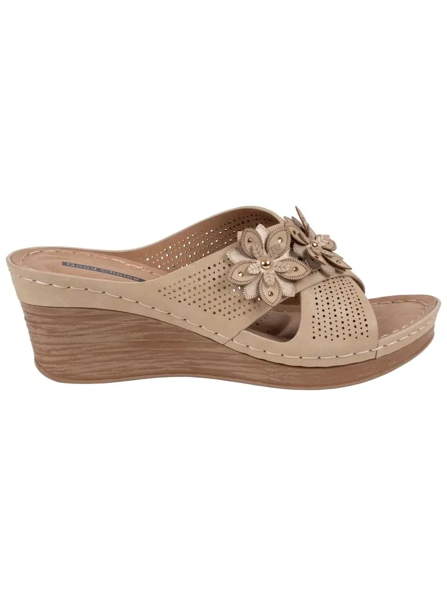 Женские босоножки-сандалии на танкетке Nylie Slip-On Wedge Sandals GC Shoes — изображение 2 из 5, бежевый