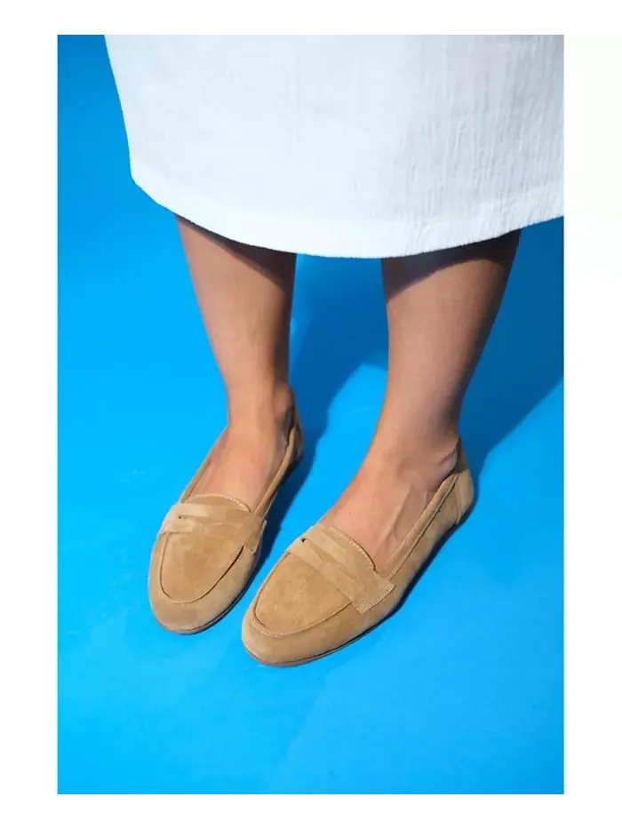 Лоферы Dorothy из кожи Forever & Always Shoes — изображение 3 из 4, коньячный