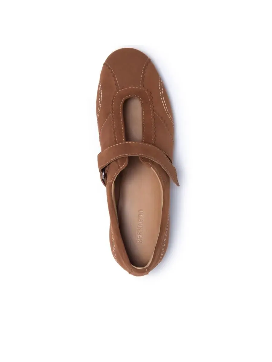 Bernardo Bozano Mary Jane Sneaker Bernardo Footwear — изображение 3 из 7, миндальный