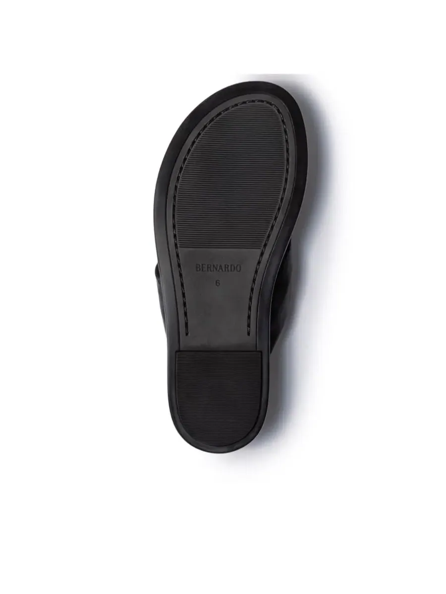 Сандалии-шлепанцы Salt с кожаной стелькой Bernardo Footwear — изображение 4 из 5, черный