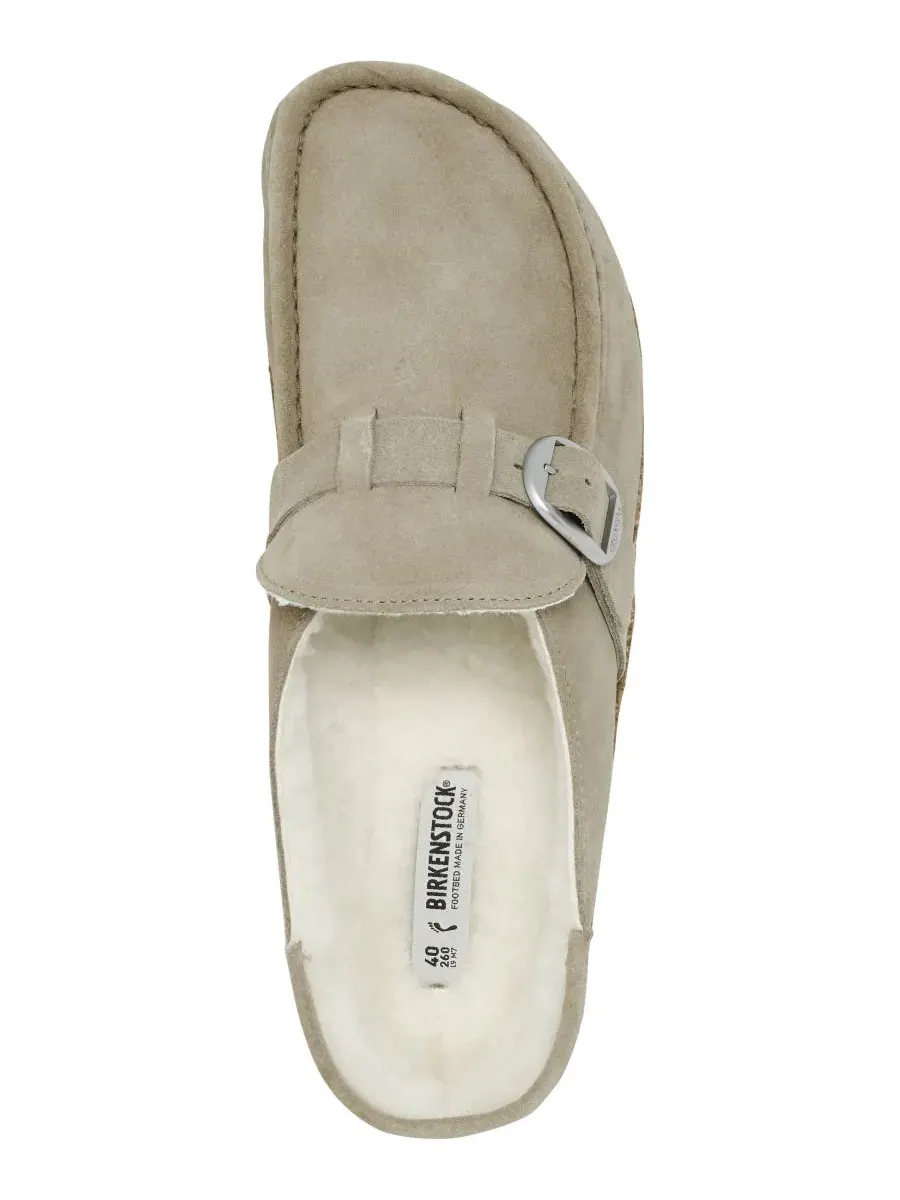 Женские сабо Buckley из замши и овчины от Finish Line Birkenstock — изображение 5 из 6, тауп